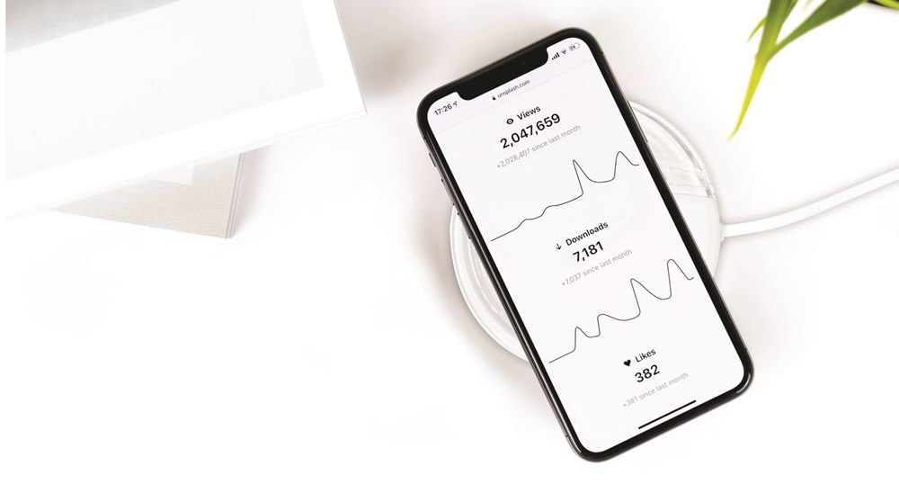 Induktionsladegerät "Wireless Charger Round" weiß